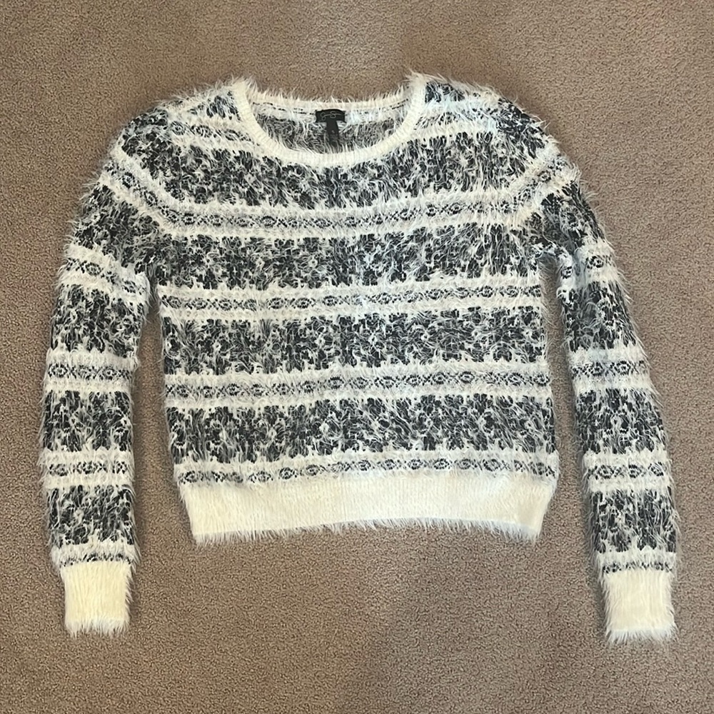 Jessica Simpson Crop Sweater. Size S.
